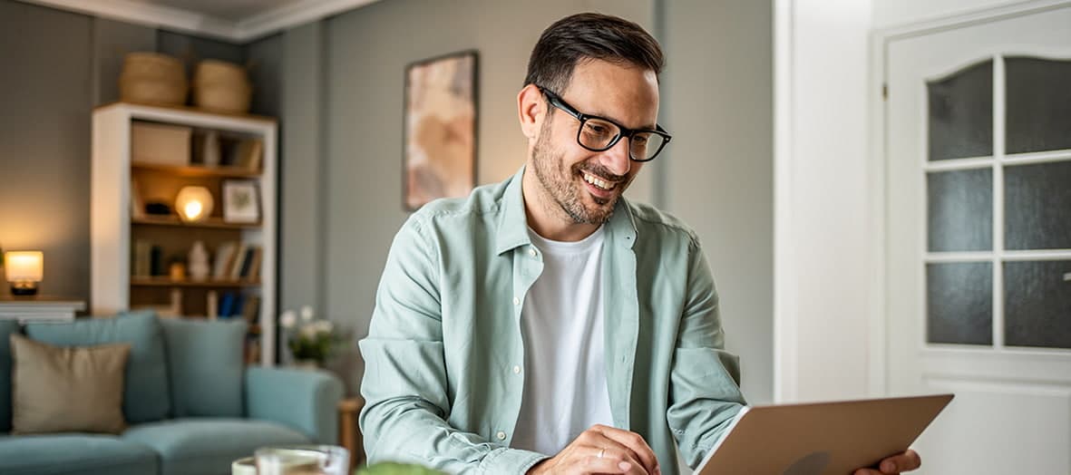 What Is a Wire Transfer and How Does It Work?