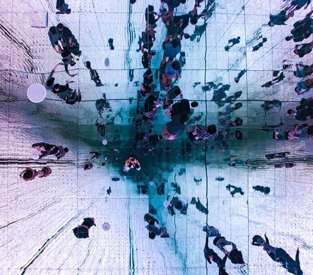 Business payments to 220+ countries